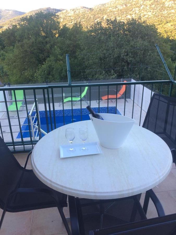 Malena Villa Zagvozd Luaran gambar