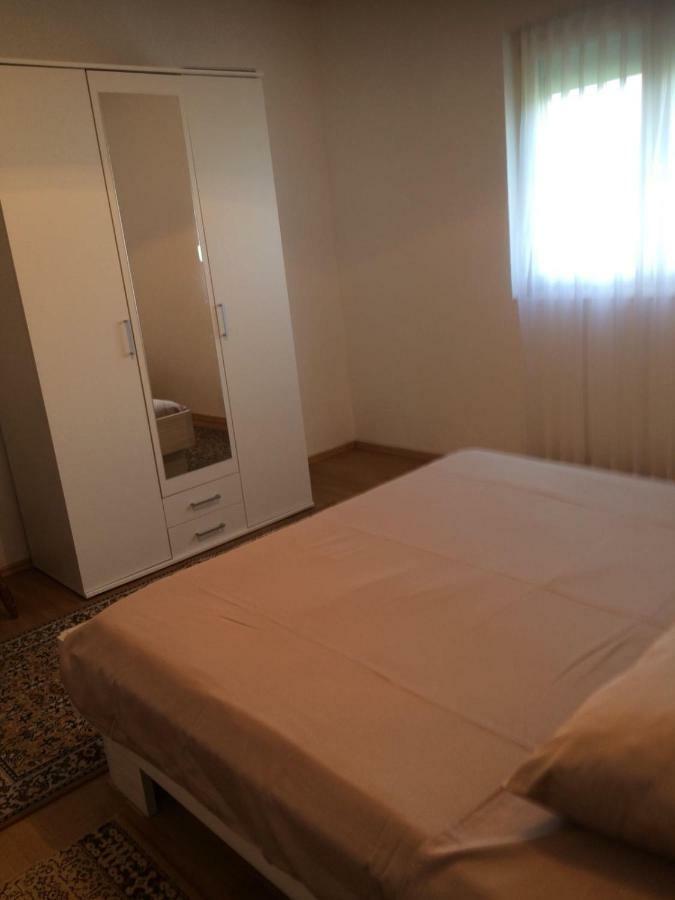 Malena Villa Zagvozd Luaran gambar